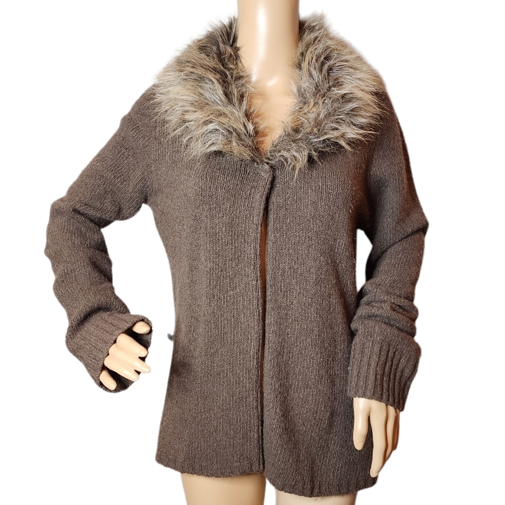 JACQUI-E Lambswool/Angora knit sweater cardigan.‎